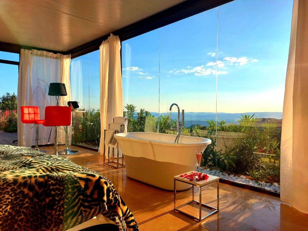 Hotel Ddg Retreat à Casares Extérieur photo