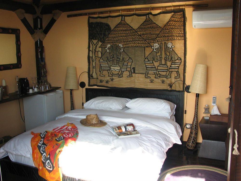Hotel Ddg Retreat à Casares Extérieur photo